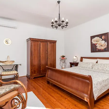 別荘 2 Bedroom Cozy In *
