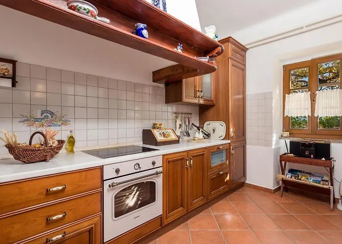 2 Bedroom Cozy In * Rukavac (Primorje-Gorski Kotar)