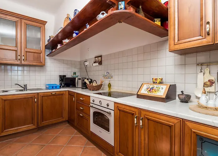 2 Bedroom Cozy In 펜션